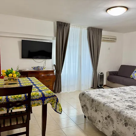 Apartmán La Casa Di Nina Maiori